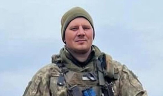 Сьогодні Львівщина прощається з трьома Героями