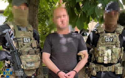 Затримано експрацівника Укрзалізниці, який охороняв військові ешелони рф під час окупації Херсона