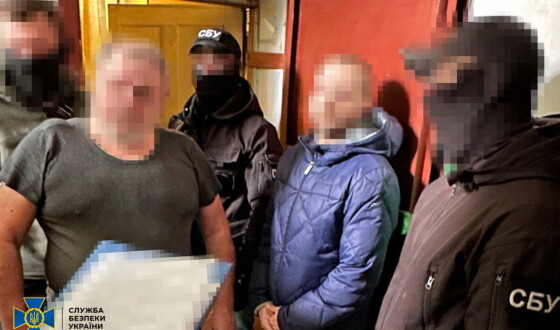 СБУ затримала у Миколаєві інформатора фсб, який влаштував у квартирі «спостережний пункт» за колонами ЗСУ