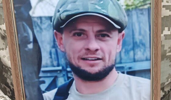 Сьогодні Сумська громада попрощалась із Героєм Володимиром Скляром