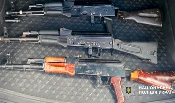 Одеські поліцейські знешкодили міжрегіональний канал збуту зброї на «чорний» ринок
