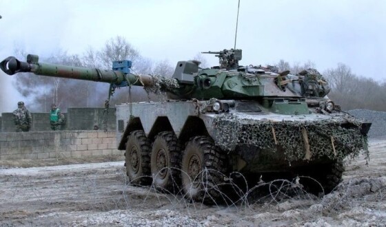Франція передасть ЗСУ розвідувальні колісні танки AMX-10RC