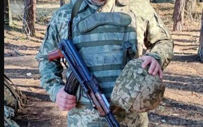 Вчора, 23 грудня, на Рівненщині провели останнім земним шляхом Героїв Андрія Люклянчука, Миколу Сичика та Віталія Комісарчука