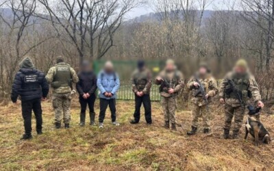На українсько-словацькому кордоні затримали вісьмох порушників