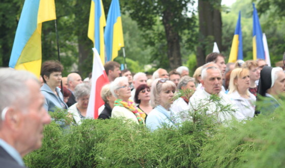 Польські ЗМІ — про українську ходу в Перемишлі: Коментарі