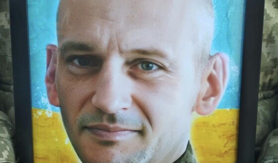 Вчора сумська громада провела в останню путь Захисника України Сергія Цилюрика