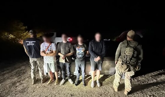 На Буковині прикордонники зірвали спробу незаконного переправлення трьох чоловіків до Румунії