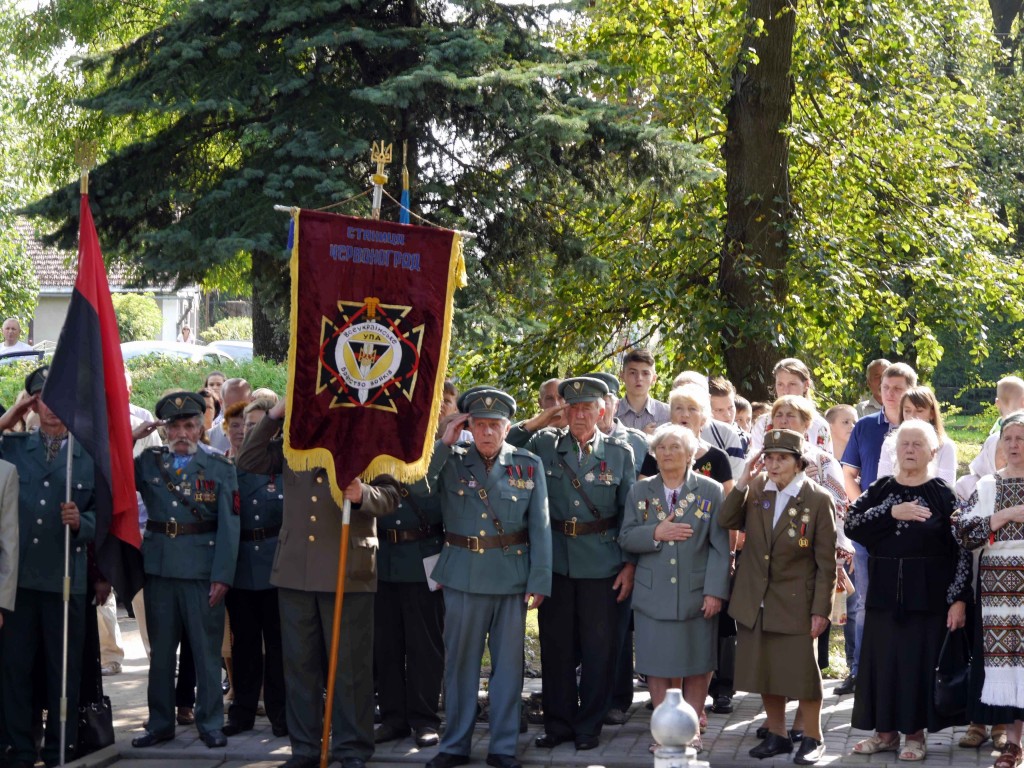 Красне 10 літ по смерті Кука 104