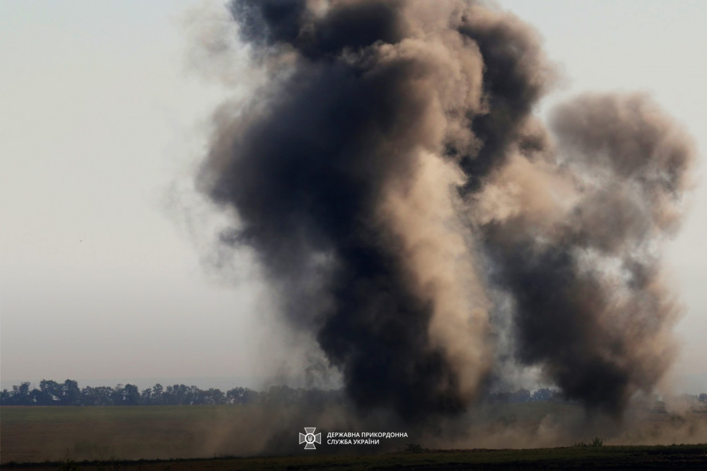 The explosion of a combat charge at the site during the battle,