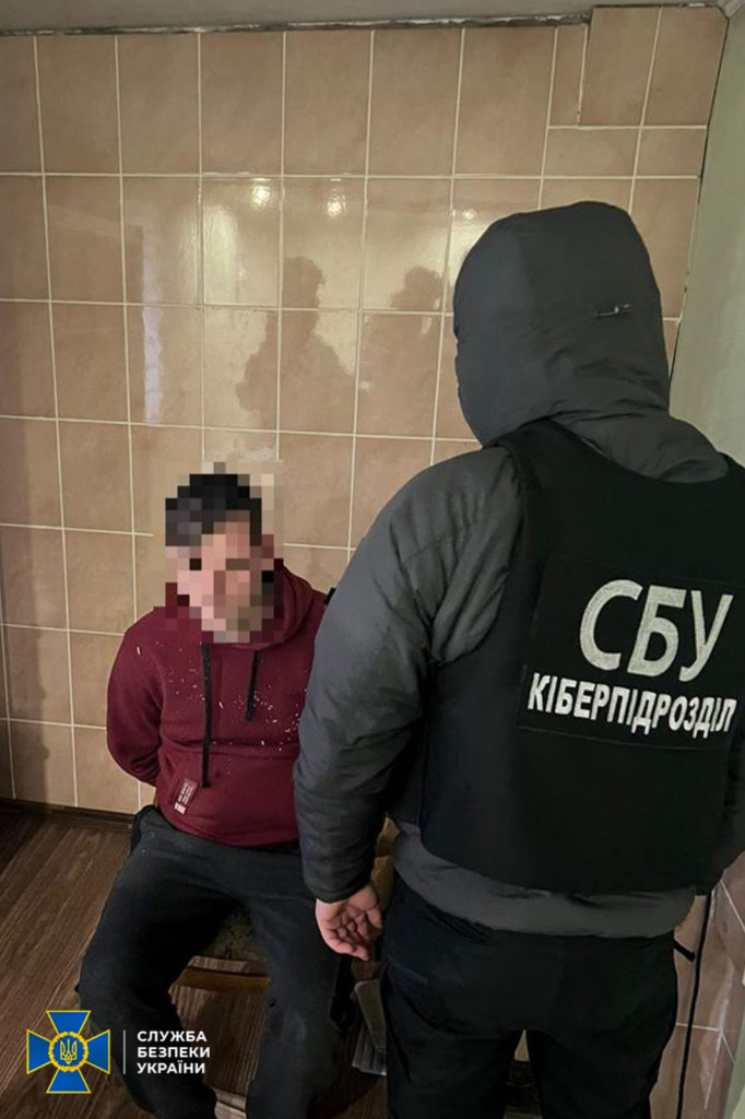 FqhZOr9WIAcHMm-