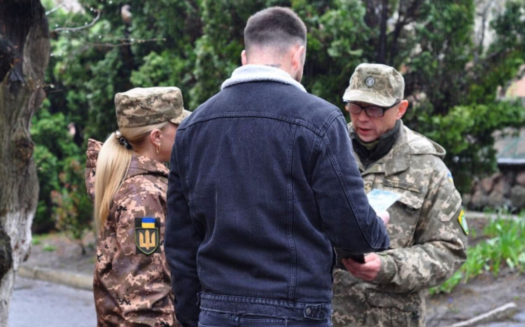 повістки