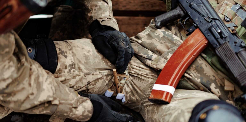 Накладання турнікету