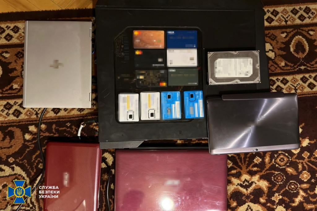 F7apTJ9XIAAk2q1
